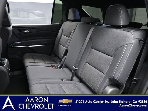 New 2026 Chevrolet Traverse LT image 28