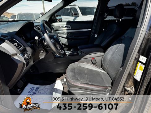 Used 2018 Ford Explorer Sport w/ Equipment Group 401A AWD/4WD image 17