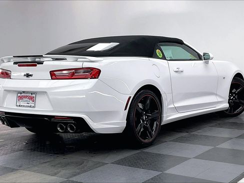 Used 2017 Chevrolet Camaro SS w/ LPO, Ground Effects Package image 13