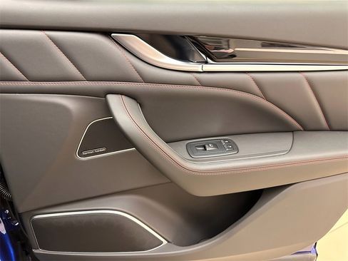 Used 2024 Maserati Levante Modena Ultima image 35