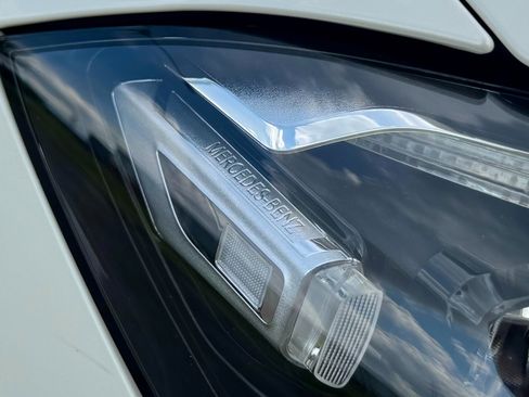 Used 2023 Mercedes-Benz S 580 4MATIC Sedan image 79