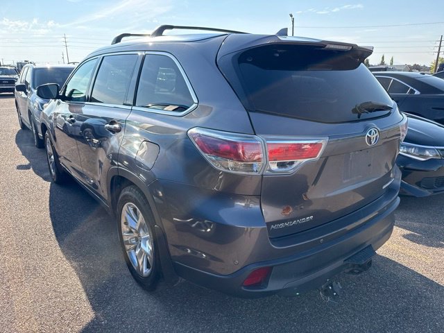 Used 2016 Toyota Highlander Limited AWD/4WD image 3