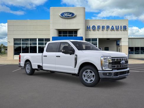 New 2026 Ford F350 XLT w/ 360-Degree Camera Package RWD image 29