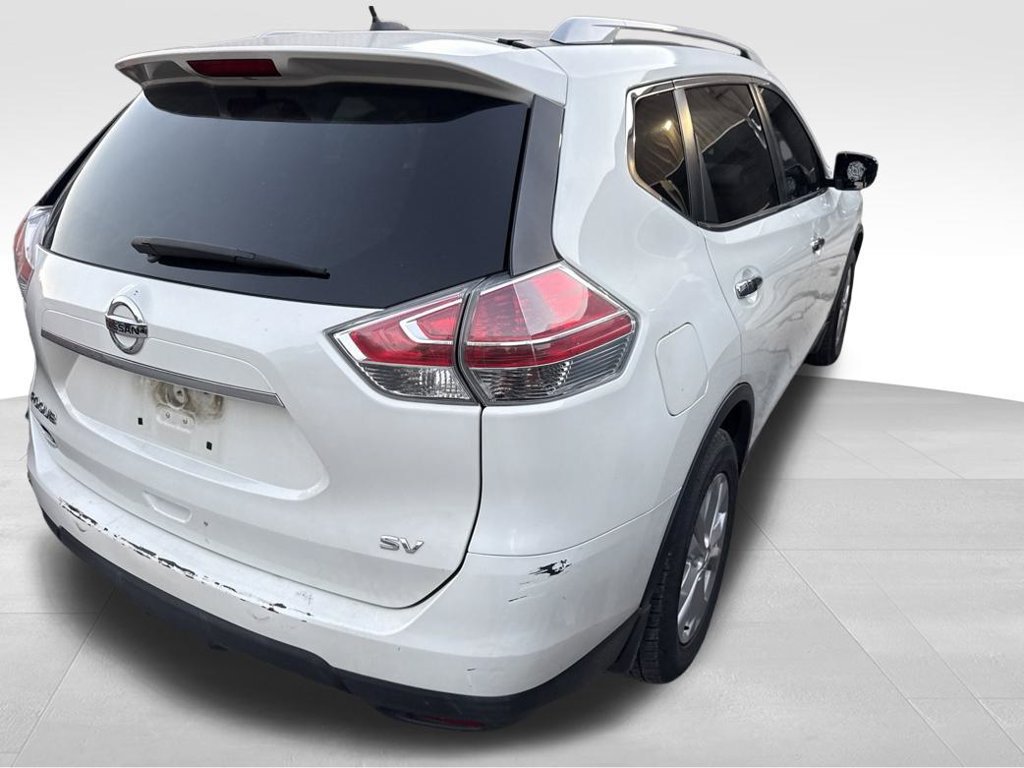 Used 2016 Nissan Rogue SV w/ SV Moonroof Package FWD image 6