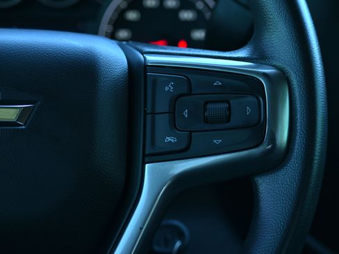 Used 2022 Chevrolet Silverado 2500 Custom w/ Custom Convenience Package image 20