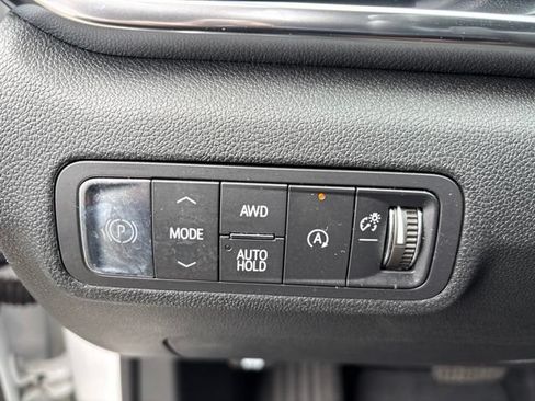 Used 2025 GMC Terrain Elevation AWD/4WD image 15