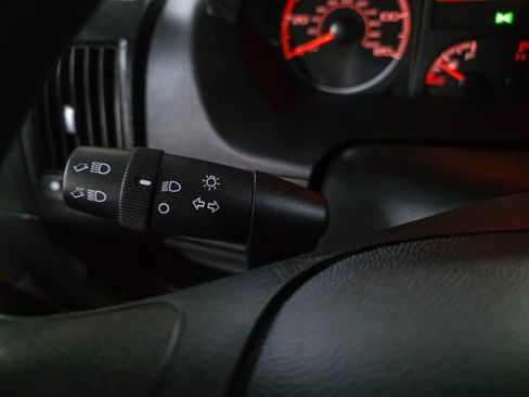 Used 2017 RAM ProMaster 1500 w/ Interior Convenience Group image 19