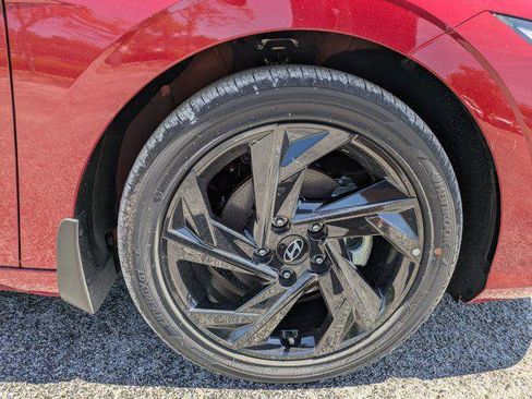 New 2026 Hyundai Elantra SEL Sport Premium FWD image 9
