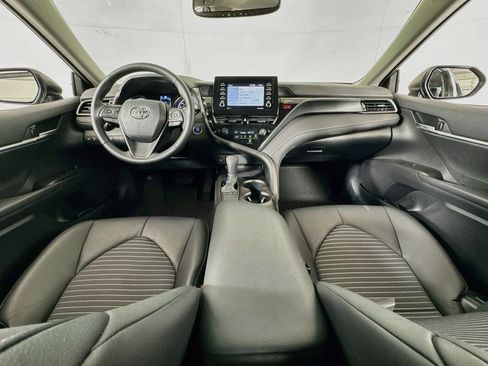 Used 2023 Toyota Camry SE w/ Convenience Package FWD image 27