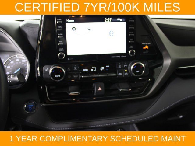 Used 2022 Toyota Highlander XLE AWD/4WD image 24