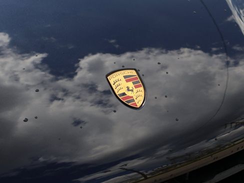 New 2026 Porsche Macan image 13