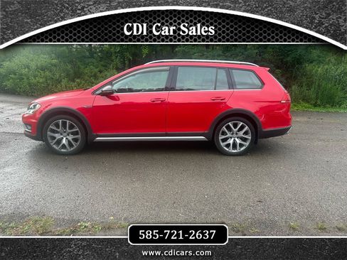 Used 2017 Volkswagen Golf Alltrack SEL AWD/4WD image 1