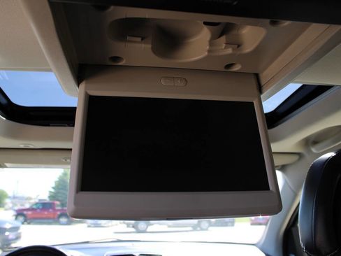 Used 2018 Dodge Journey Crossroad w/ Rear Seat Video Group AWD/4WD image 11