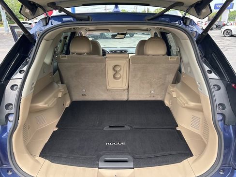 Used 2019 Nissan Rogue SL w/ Premium Package AWD/4WD image 37