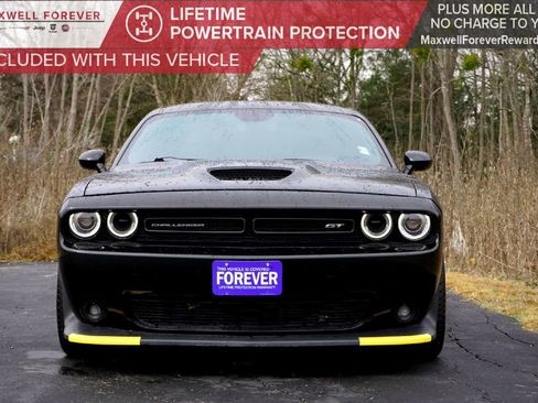 Used 2022 Dodge Challenger GT image 4