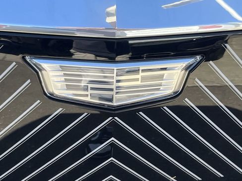 New 2026 Cadillac Vistiq Premium Luxury image 23