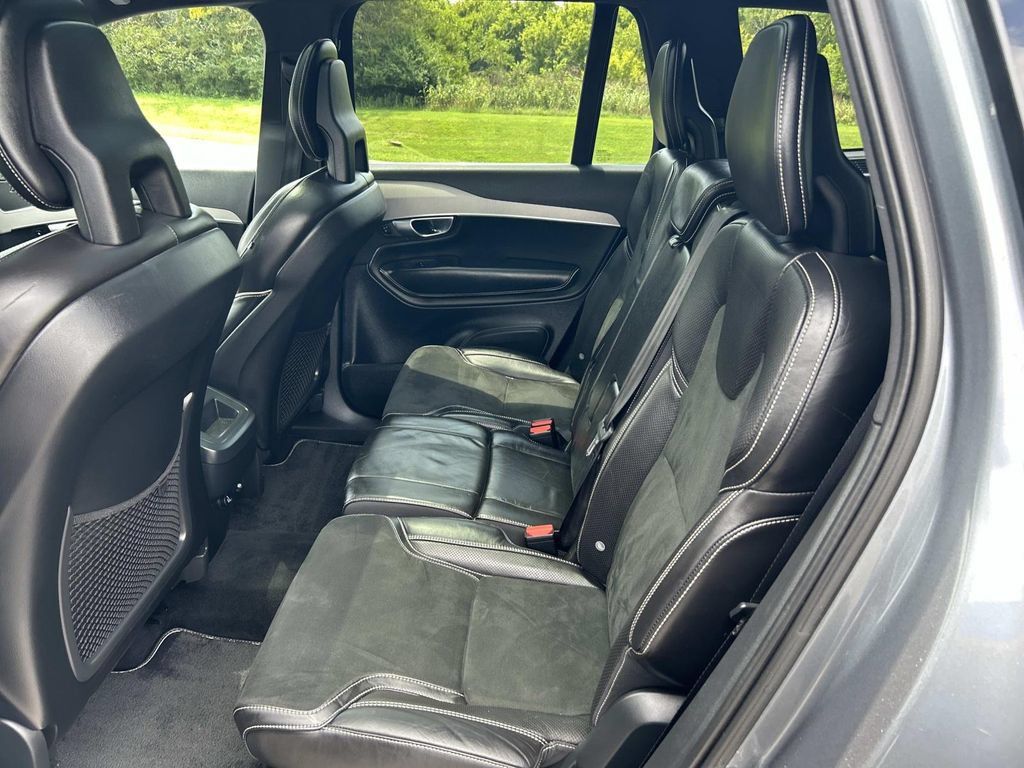 Used 2017 Volvo XC90 T5 R-Design w/ Vision Package FWD image 26