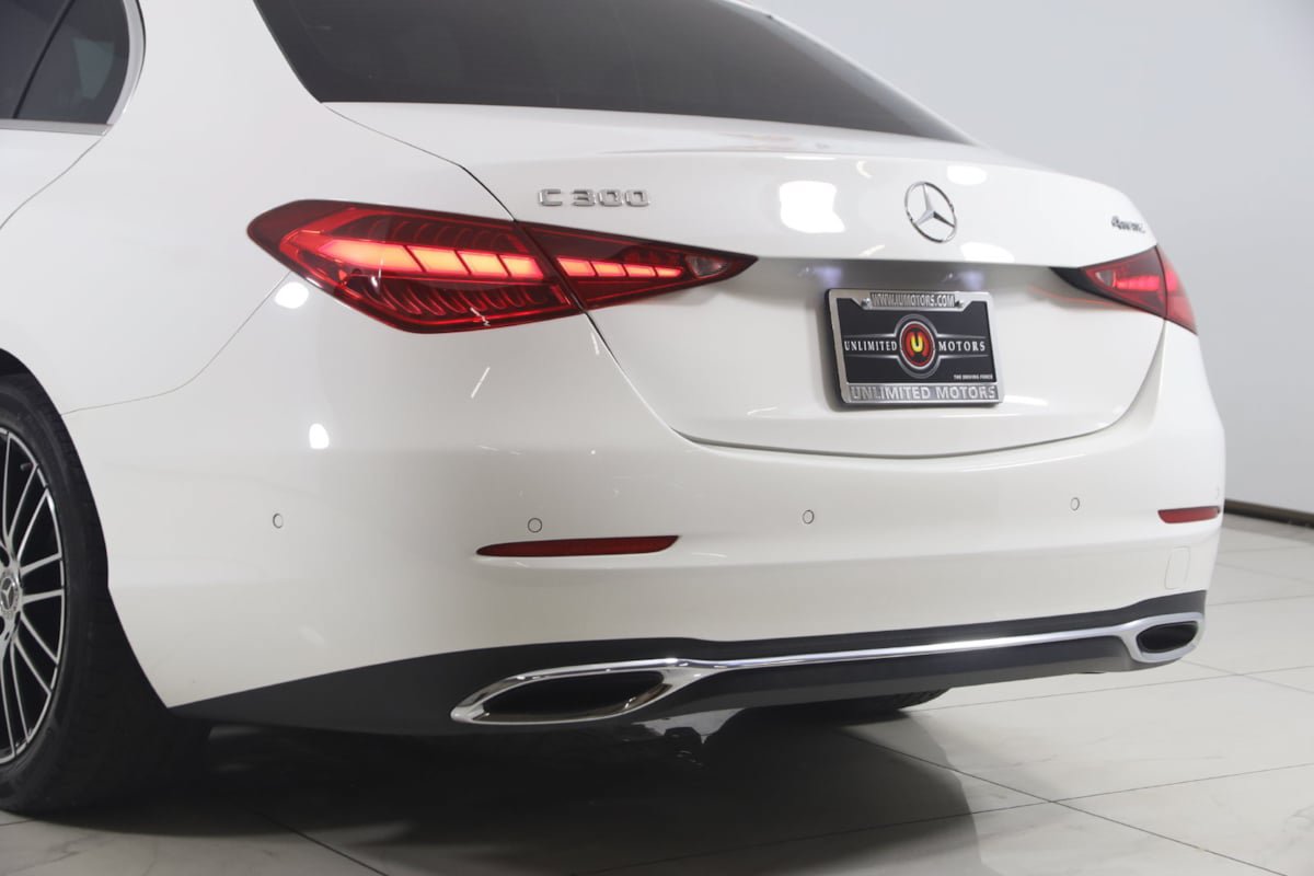 Used 2024 Mercedes-Benz C 300 4MATIC Sedan image 20