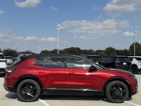 New 2026 Chevrolet Equinox EV RS image 3