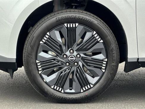 New 2025 Nissan Murano Platinum w/ Cargo Package image 35