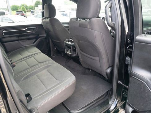 Used 2025 RAM 1500 Big Horn AWD/4WD image 35