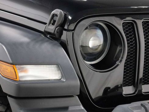 Used 2020 Jeep Wrangler Unlimited Sport AWD/4WD image 15