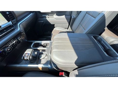 Certified 2026 Chevrolet Silverado 1500 High Country w/ High Country Premium Package AWD/4WD image 20