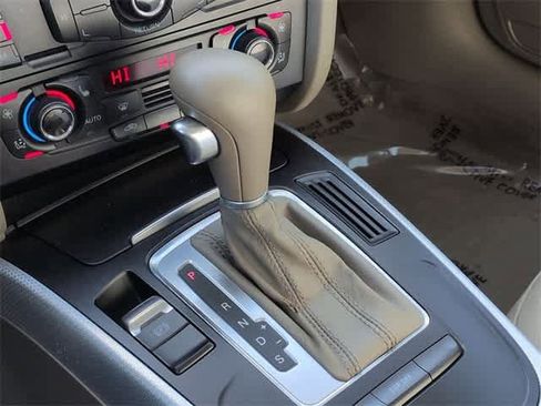 Used 2010 Audi A4 2.0T Premium Plus image 30