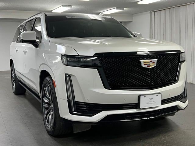 Certified 2022 Cadillac Escalade ESV Sport w/ Touring Package AWD/4WD image 5