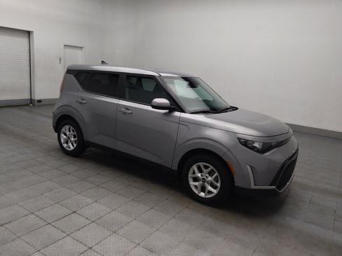 Used 2025 Kia Soul LX w/ LX Technology Package image 11