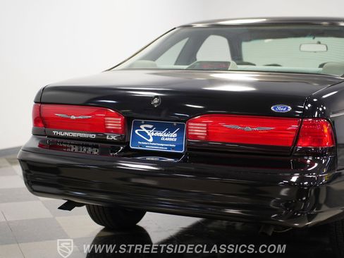 Used 1994 Ford Thunderbird LX RWD image 27