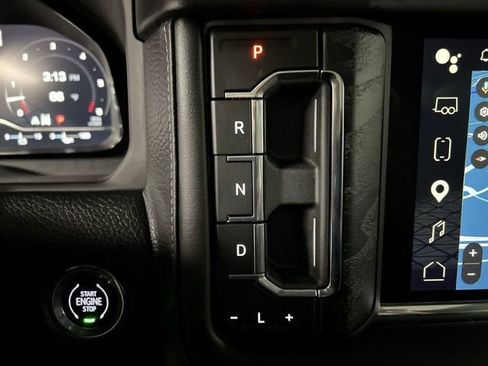 Certified 2023 GMC Yukon Denali w/ Denali Reserve Package AWD/4WD image 16