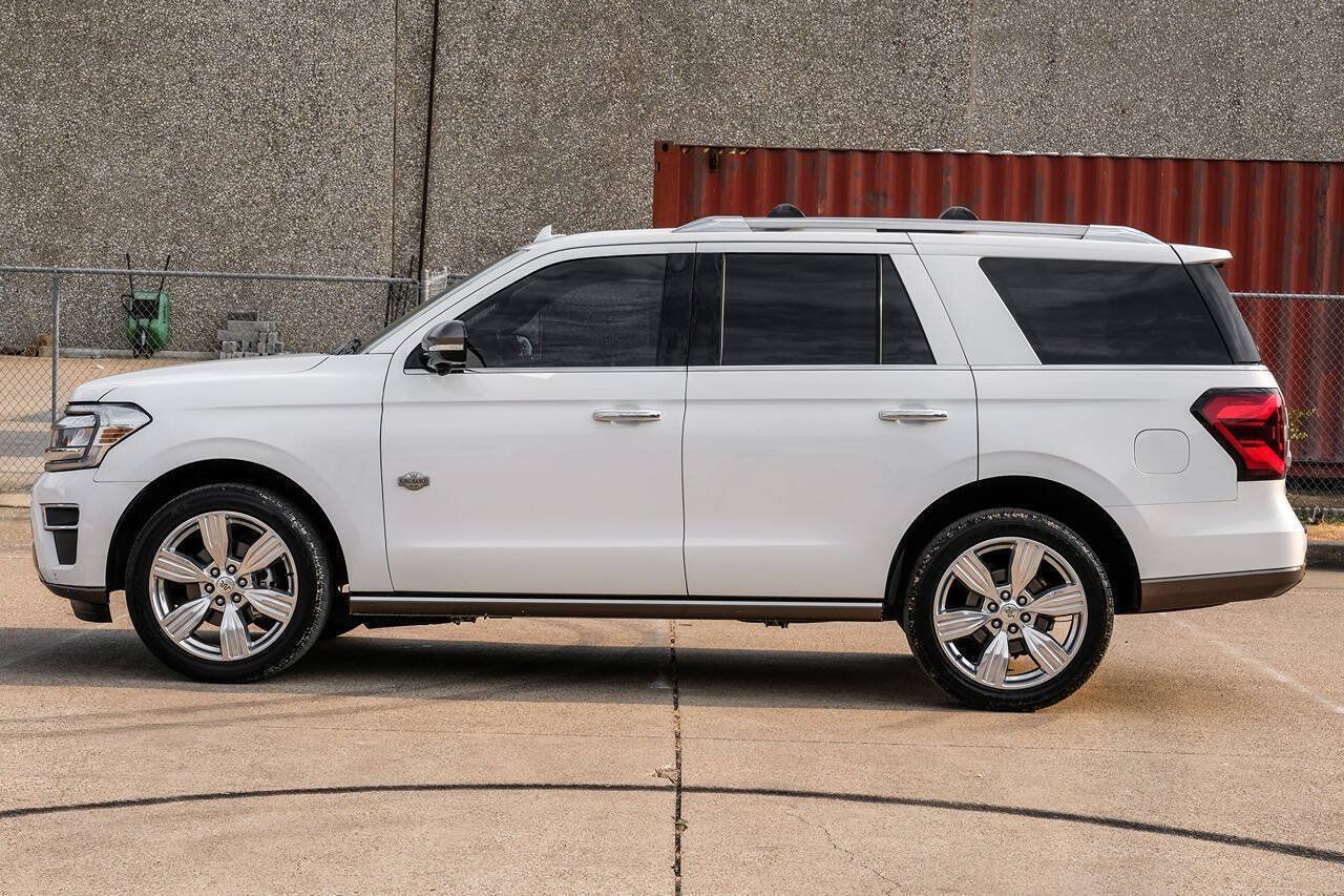 Used 2023 Ford Expedition King Ranch RWD image 16