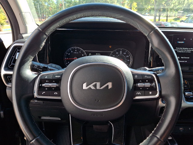 Certified 2023 Kia Sorento EX FWD image 21