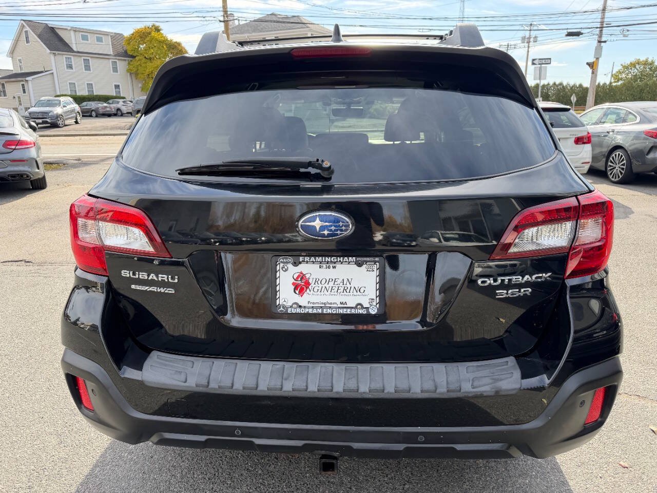 Used 2019 Subaru Outback 3.6R Limited AWD/4WD image 6
