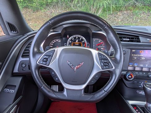 Used 2017 Chevrolet Corvette Stingray Coupe w/ Carbon Flash Badge Package image 21