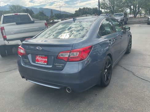 Used 2017 Subaru Legacy 3.6R Limited AWD/4WD image 6