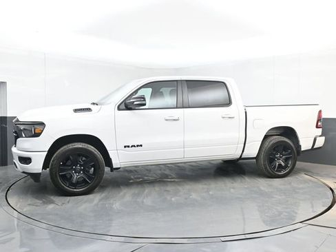 Used 2022 RAM 1500 Big Horn AWD/4WD image 6
