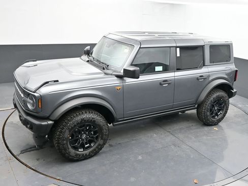 New 2026 Ford Bronco Badlands image 38