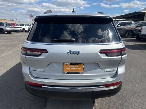 Certified 2022 Jeep Grand Cherokee L Limited AWD/4WD image 4