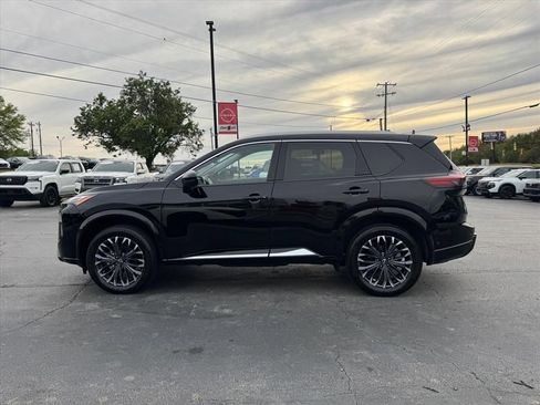 Certified 2025 Nissan Rogue Platinum w/ Platinum Premium Package FWD image 6