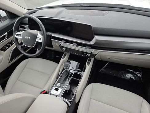 Used 2025 Kia Telluride S FWD image 22