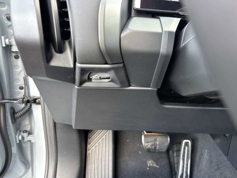 New 2026 BMW X3 xDrive30 w/ M Sport Package image 33