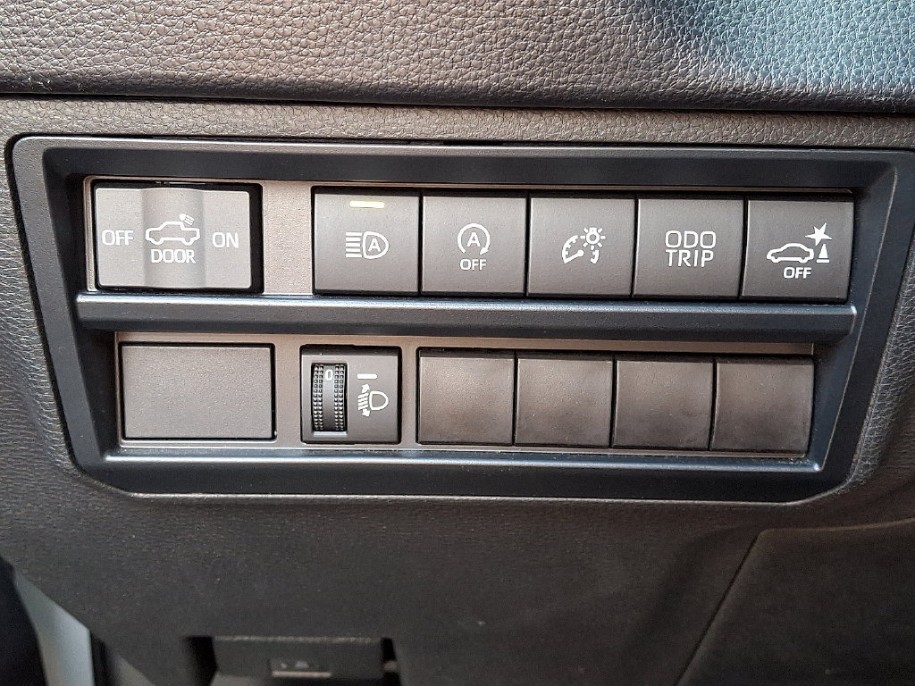 Used 2024 Toyota Tundra SR5 w/ SR5 Convenience Package AWD/4WD image 26