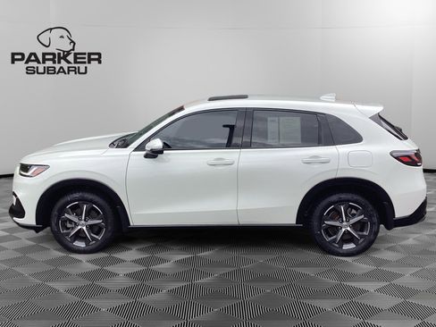 Used 2024 Honda HR-V EX-L image 2