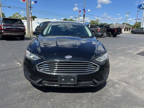 Used 2019 Ford Fusion SE image 13