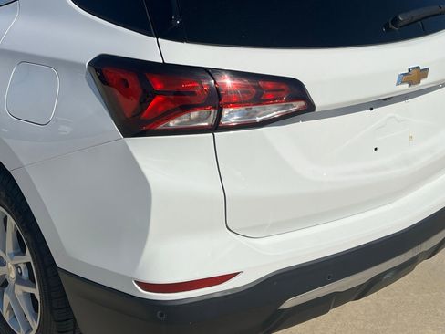 Used 2023 Chevrolet Equinox LT image 13