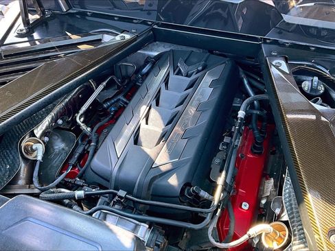 Used 2022 Chevrolet Corvette Stingray Preferred Cpe w/ Engine Appearance Package RWD image 29