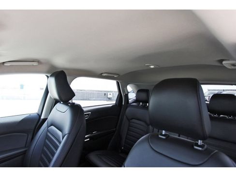 Used 2024 Ford Edge SEL image 26