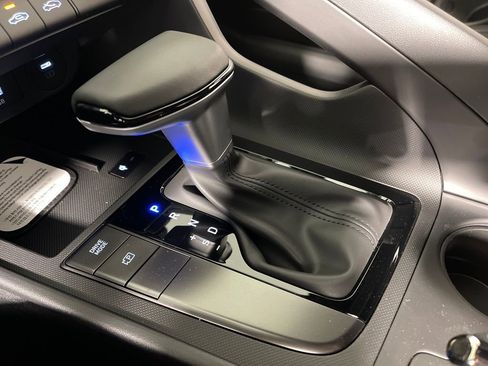 New 2026 Hyundai Elantra Sport image 24